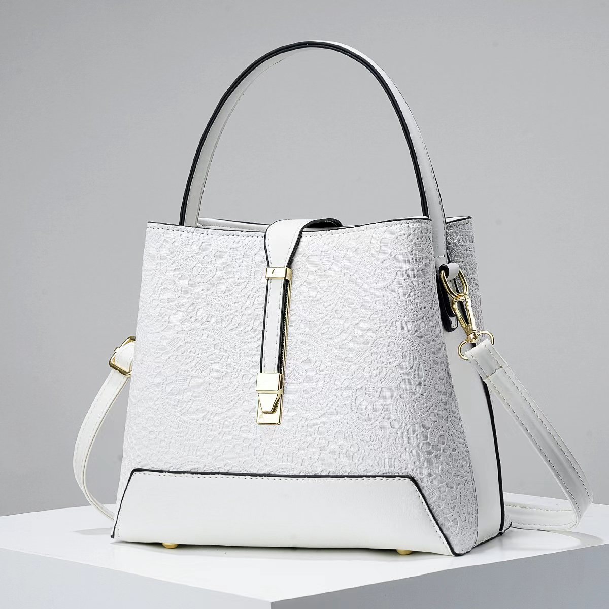 Luxury Bags Reseller - Nouveau Sac fourre-tout de luxe en