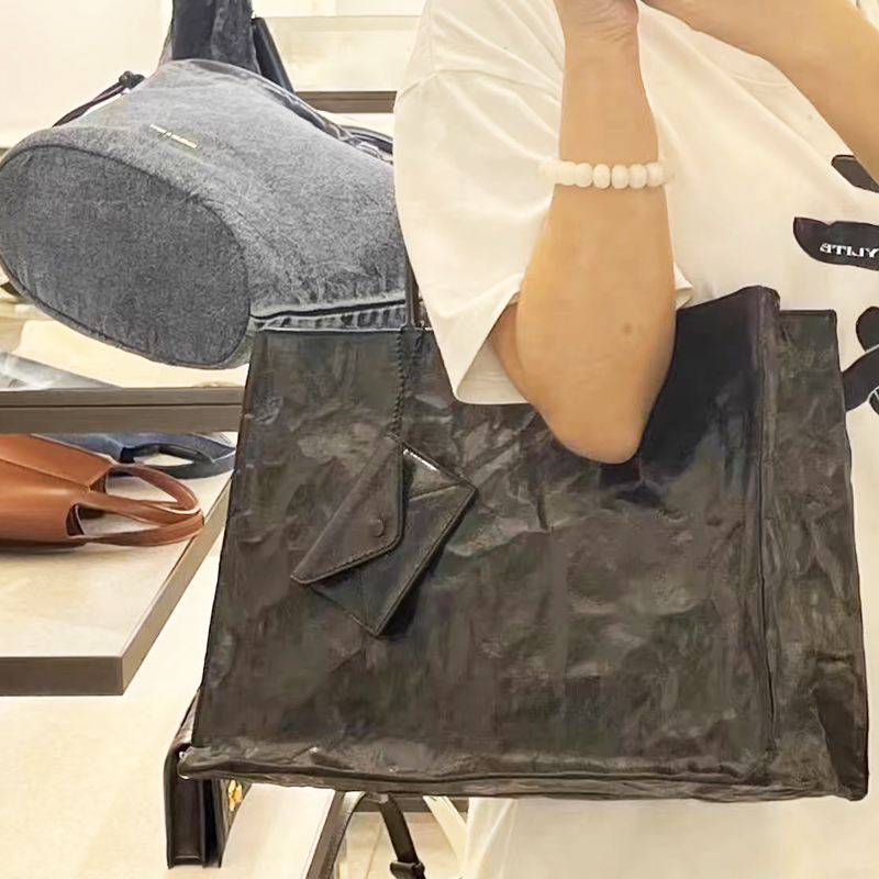 Sacs fourre-tout en papier kra - Luxury Bags Reseller avis et prix