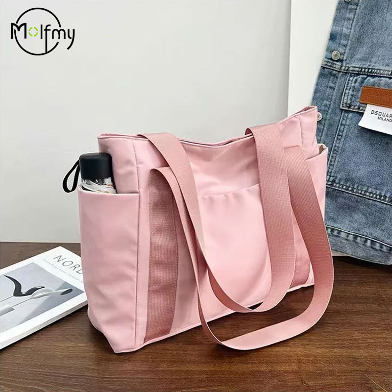 Sac à main en Nylon pour femme - Luxury Bags Reseller avis et prix