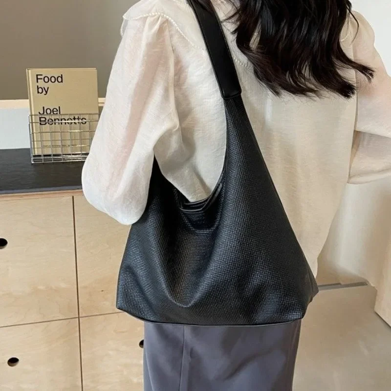 Sac bandoulière classique popu - Luxury Bags Design avis et prix
