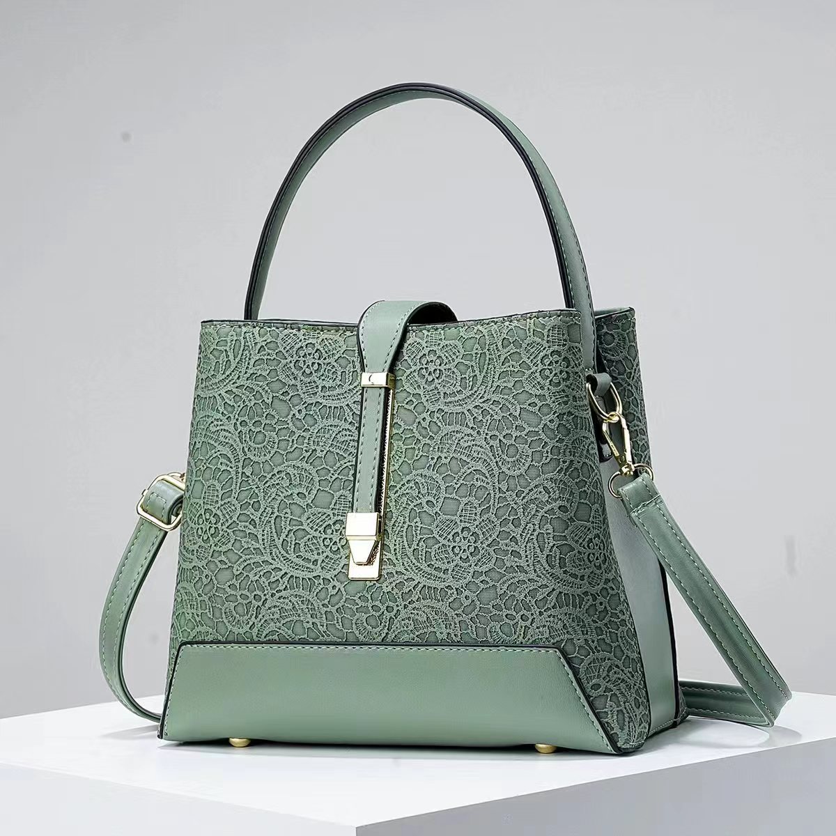 Nouveau Sac fourre-tout de lux - Luxury Bags Reseller avis et prix