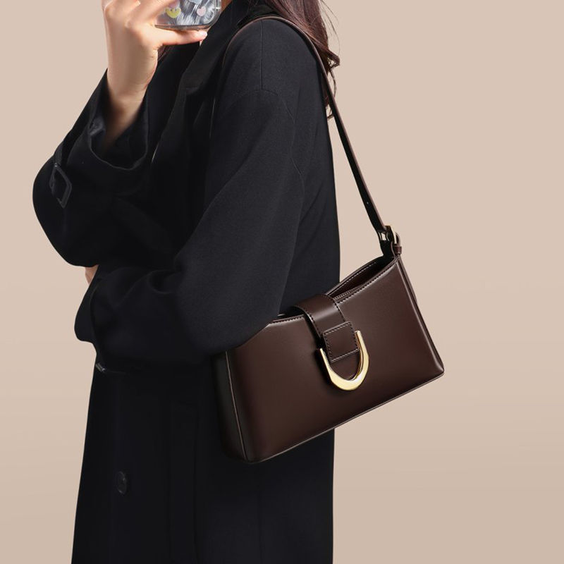 Sac à bandoulière minimaliste  - Luxury Bags Wholesale avis et prix