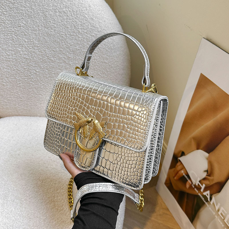 Sacs fourre-tout classiques de - Luxury Bags Paris avis et prix