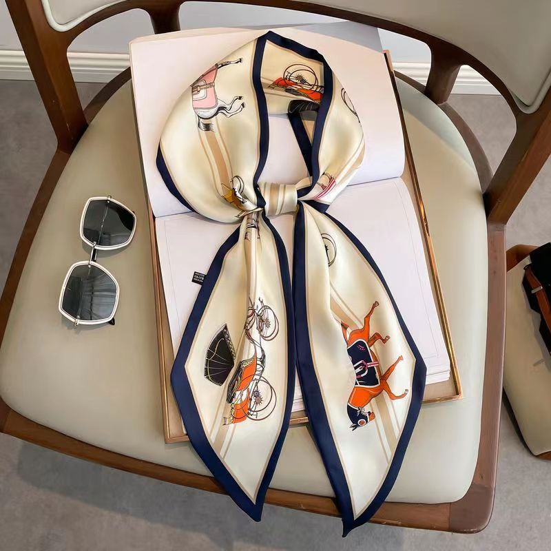 Foulard en soie pour femmes, D - Luxury Bags Design avis et prix