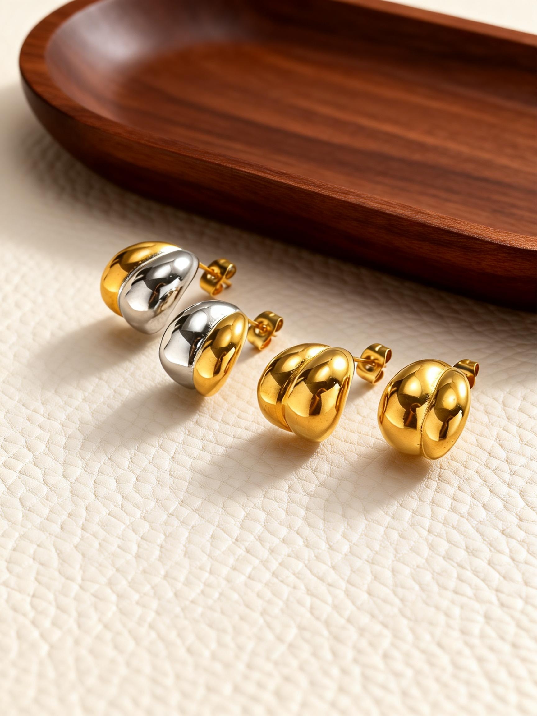 Boucles d'oreilles clous goutt - Luxury Bags Wholesale avis et prix