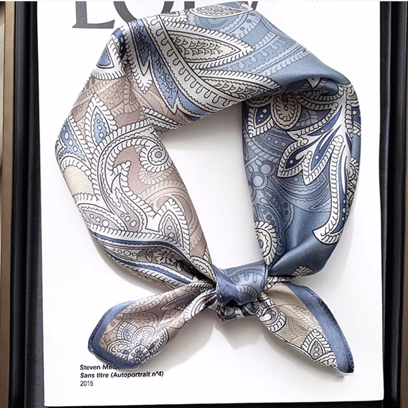 Femmes 70*70 cm carré Foulard  - Discount Luxury Bags avis et prix