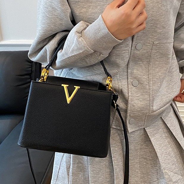 Sacs à langer en cuir vintage  - Luxury Bags Paris avis et prix