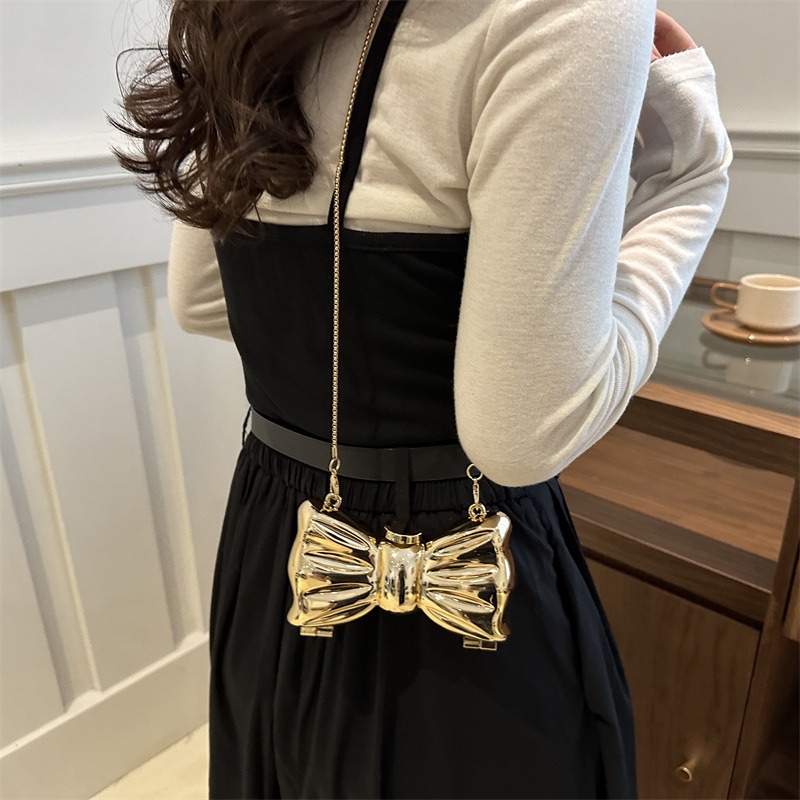 Mini sac à main en métal de mo - Discount Luxury Bags avis et prix